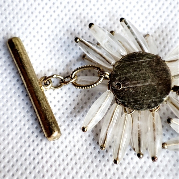 Talbots Matte Brass Tone Fireworks Firecracker Spikey Lucite Snowflake Bracelet - Picture 5 of 10